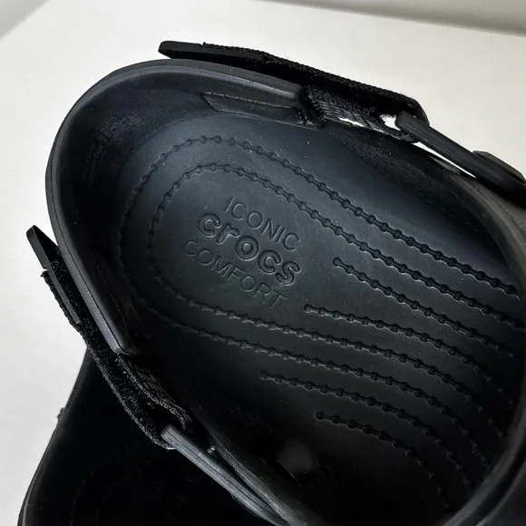 Crocs Classic All Terrain Rubber Sandals Hook & Loop Strap Unisex M10/W12 Black - Picture 5 of 11